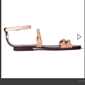 NWOB Cousin Leather Sandals Sz Women’s 38